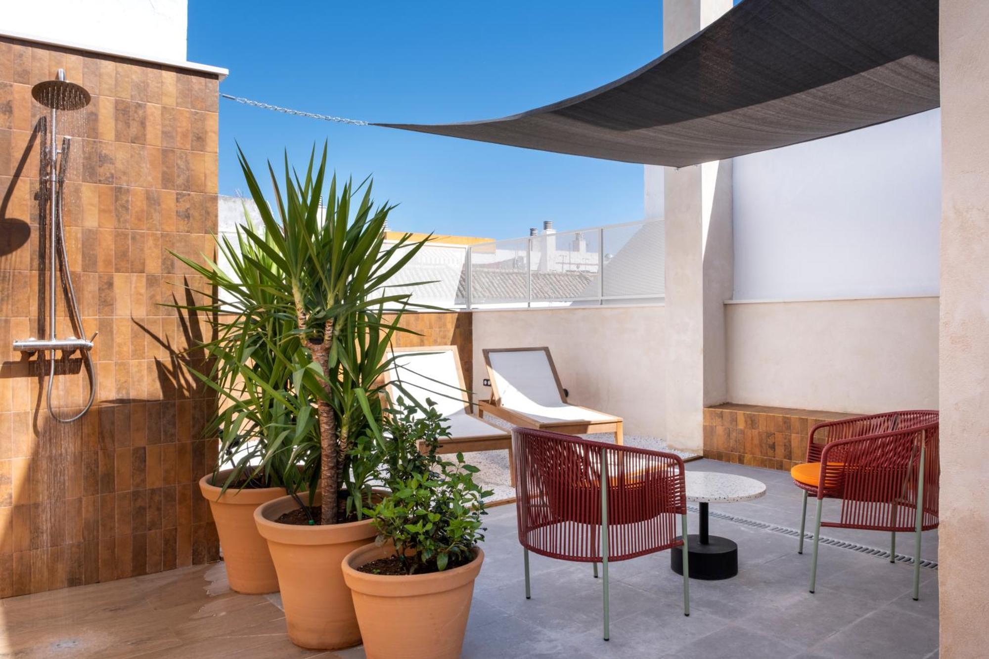 Rincones De Lola - Castilla 91 - Shared Jacuzzi Villa Sevilla Bagian luar foto